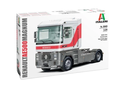 Збірна модель 1:24 вантажівка Renault AE500 Magnum Italeri 3969
