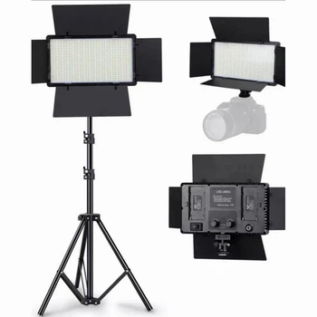 Лампа відеосвітло LED U800E RGB для фотографів та відеографів 960 світлодіодів колірна температура 3200K-6500K