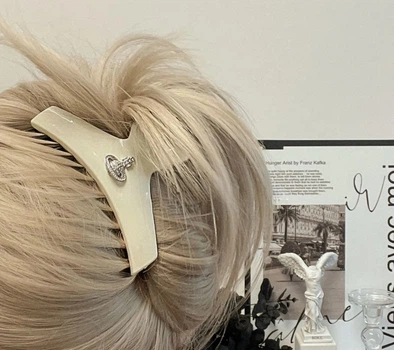 Жіночий Зажим Краб для волосся Vivienne Westwood білий