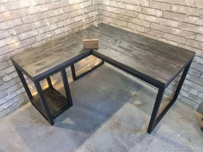 Стол угловой, серый