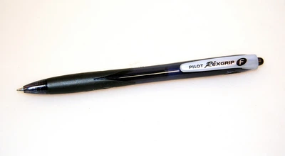 Ручка масляная автомат Pilot Rexgrip 0,7 черная (BPRG-10R-F-B)
