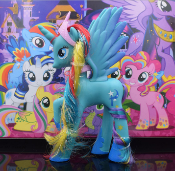 Фигурка Единорог My Little Pony LUO Пони-пегас Принцесса Трикси 14 см 01845