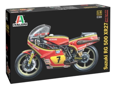 Збірна модель 1:9 мотоцикл Suzuki RG500 XR27 Team Heron - Barry Sheene 1978 Italeri 4644