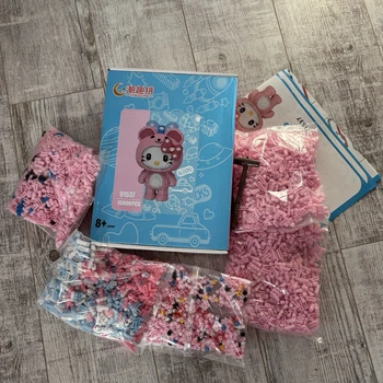 (15000 PCS) Большой Конструктор для Профи Hello Kitty из миниблоков Розовый (Хелоу Кити)