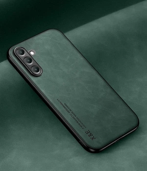 Кожаный чехол XnE Samsung Galaxy A55 A556 с металлической вставкой Green (38239-08)