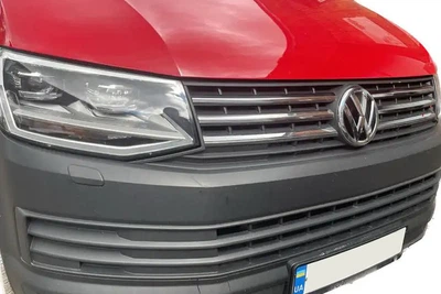 4 Накладки на решітку радіатора для Volkswagen T6 2015-2019