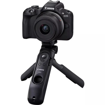 Бездзеркальний фотоапарат Canon EOS R50 + RF-S 18-45 IS STM Black Creator Kit (5811C036, 5811C059)