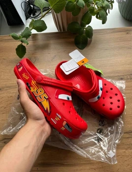 Мужские кроксы Красные Маквины 40 розмір Lightning McQueen Crocs Crocband