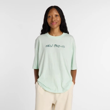 Жіноча м'ятна футболка New Balance Visibly Loved Oversized 34 (XS) (WT61M1JBCOJ)