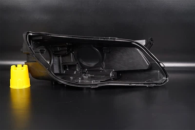 Корпус фари VW Volkswagen Tiguan Xenon (2006-2011) дорест правий Lemarix (B51-7647-2)