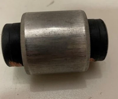 Сайлентблок рычага подвески Nissan (55159-1MA1A)