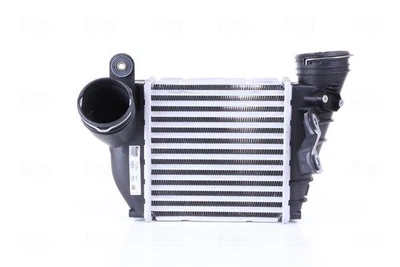 Интеркулер VW BORA (1J2) / VW GOLF (1J5) / AUDI A3 (8L1) / SEAT LEON (1M1) 1996-2013 г.