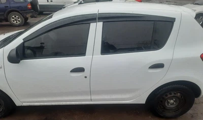 Дефлекторы окон Renault Sandero Stepway 2013- хетчбек Sunplex