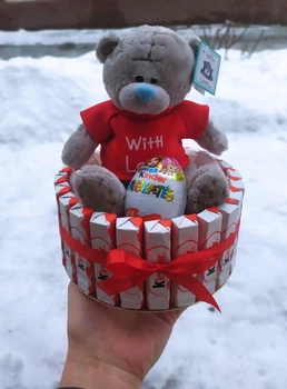 Подарочный набор с конфетами Kinder на Валентина 8 Марта День рождения годовщину Киндер торт шоколадный торт 16х16