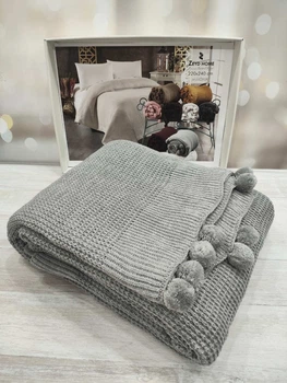 Вязаный плед с помпонами 220 на 240 см Zeyd Home серый