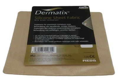 Силиконовый пластырь от шрамов и рубцов Dermatix Silicone Sheet Fabric 13×25 см