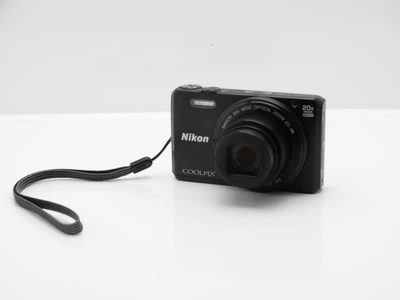 Фотоапарат Nikon Coolpix S7000 16Мп/ NFC / Full HD/ Wi-Fi (б/в