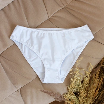 Трусы женские слипы-классик 48 белый TS1-1-bili-48 Ladan