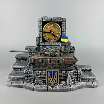 Штоф сувенирный часы с детализированным танком "Т-64 БВ" (без посуды) Подарок для военного танкиста PA_1028