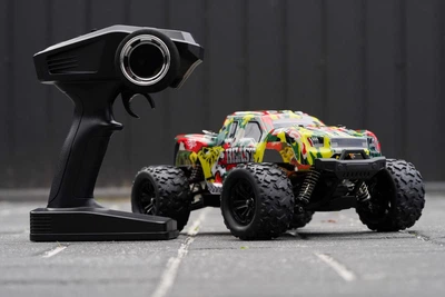 Високошвидкісний радіокерований позашляховик 4WD HS18301 — 45 км/год, 2.4GHz