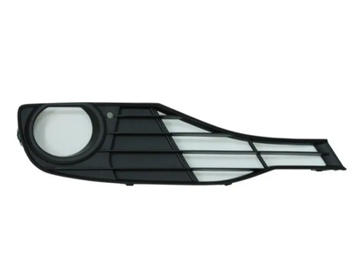 Решетка в бампер AVTM BMW 3 12-19 F30 правая з отв. . ПТФ M-Sport БМВ 3 АМ0049383
