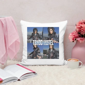 Подушка плюшева Tokio Hotel Bill Kaulitz Токіо Хотел Білл Каулітц 35х35 см (ТХ010170)
