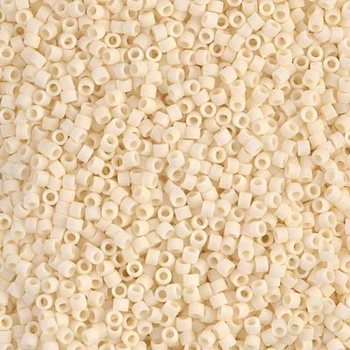 DB-762 Бісер Miyuki Delica Beads 11/0 (матовий пряжене молоко), 50 г