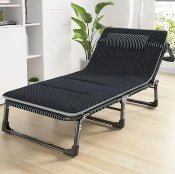 Раскладная кровать с Mesh-матрасом и подушкой LEOBRO Striped 193х68х30 см, с регулировкой спинки, черная в полоску