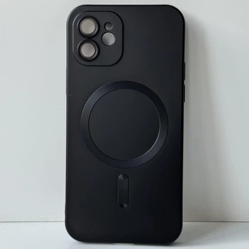 Чохли для смартфонів iPhone 11 чорний кольору купити у Києві: ціна