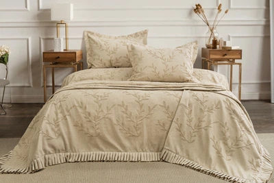 Покрывало с наволочками Moss 240 x 260 см Lucia Cappuccino