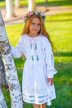 Вишита сукня для дівчинки Trend Квіт 152 Білий (SOLSUD2204)