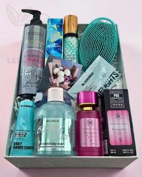 Подарочный набор косметики No Brand в стиле Victoria's Secret Bombshell 7 в 1 ver.10