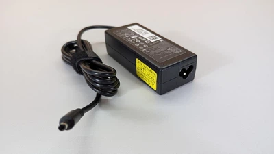 Блок живлення для ноутбука Dell Inspiron 17 7779 2-in-1 65W 19.5V 3.34A (BP45)