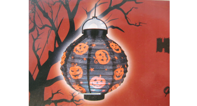 Світильник-ліхтарик Halloween паперовий з LED (гарбузи на чорному тлі, 20 см, на батарейках, on/off, з гачком)