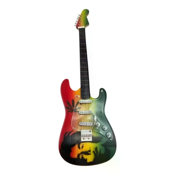 Декоративна міні-гітара "Bob Marley" 24 см 29869N