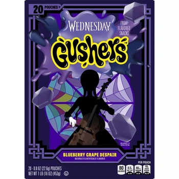 Жевательные конфеты Gushers Wednesday Fruit Snacks Blueberry Grape Despair Halloween Черника и Виноград 453г