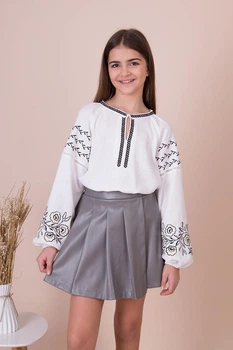 Вишиванка для дівчинки Mevis 5461-01 льон білий 164
