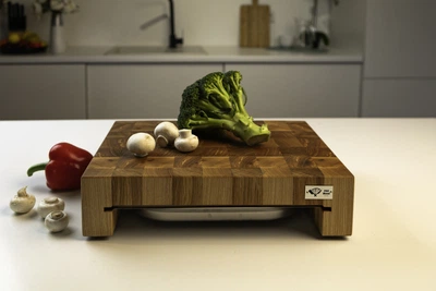 Торцевая разделочная доска из ясеня с гастроемкостью PAV-Wood 30х40х9 см