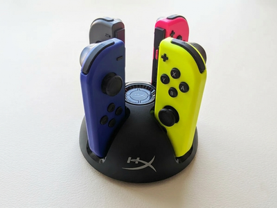 Зарядна станція для joy con HyperX ChargePlay Quad - Б/У
