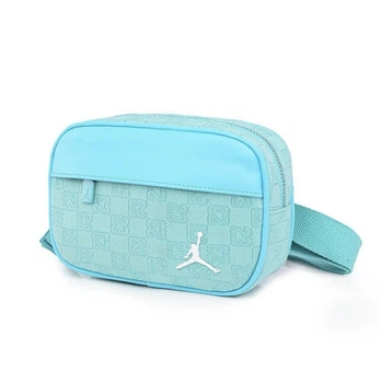 Сумка через плече Jordan Monogram у бірюзовому кольорі.