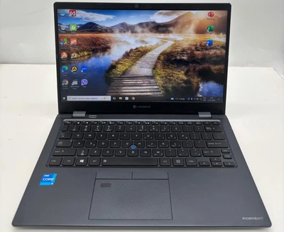 Ноутбук DynaBook X30L-J (1) / 4 ядра 8 потоків Intel Core i5-1135G7 2.4-4.2GHz / 12Gb DDR4 / 256 Gb SSD NVMe M.2 2280 / Екран 13.3" (1920x1080) Full HD, Matte / - Б/У