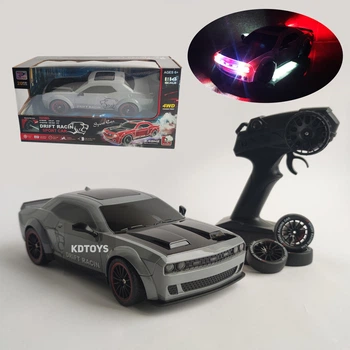 Машинка для дрифта на радиоуправлении Dodge Challenger Hellcat 4WD Свет, Пар, Неоновая подсветка Додж Хеллкэт 27 см (Серый)