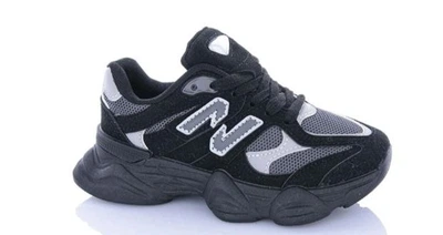 Кросовки NB для мальчиков 35р