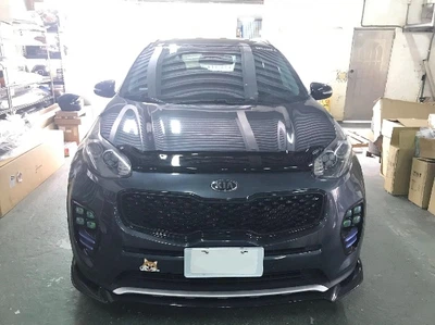 Дефлектор капота мухобойка Kia SPORTAGE 15- HIC черная КИА Спортейдж АМ0029295