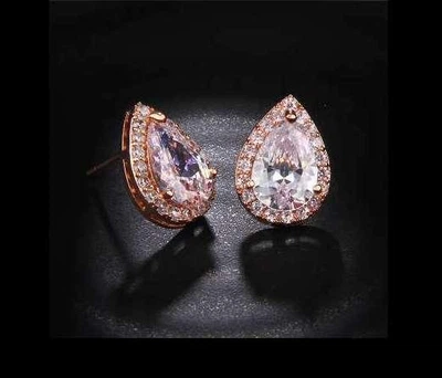 Серьги гвоздики с цирконами (625875)
