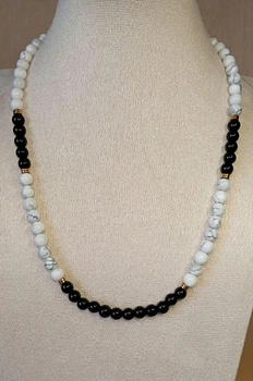 Ожерелье из кахолонга и агата. 120.