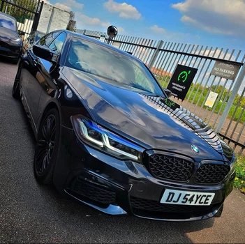 Передние фары Full LED Laser (для 2017-2020) для BMW 5 серия G30/G31