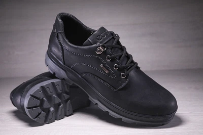Спортивные кожаные туфли Waterproof Nubuck Black 40
