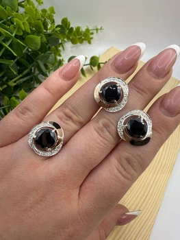 Набір прикрас Кріста срібний комплект 925 проба з вставками золота 375 проби каблучка і сережки