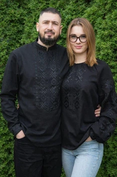 Парні лляні вишиванки чоловіча вишита сорочка і жіноча вишиванка чорним по чорному L